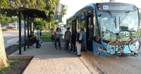 M&aacute;s autobuses en "horas pico", promete ATY