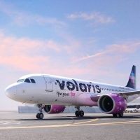Frustran secuestro de avi&oacute;n Volaris