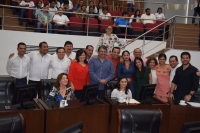 Cambio de orden del d&iacute;a retrasa sesi&oacute;n en Congreso