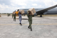 Arriban a Yucat&aacute;n 61 mil vacunas para sector educativo