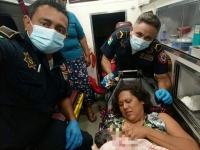 Beb&eacute; nace en ambulancia de la SSP